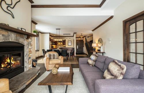 Mont-Tremblant Pedestrian Village Apartment | Tremblant Prestige - Bondurant 95-15