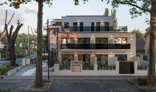 Siofok Aranypart Hotel | Trend Deluxe Siófok