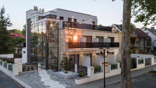 Siofok Aranypart Hotel | Trend Deluxe Siófok