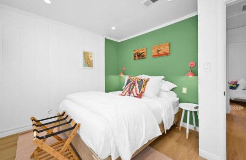 Santa Ana Heights House | Trendy 3 Bedroom Home with Parking Steps to Beach