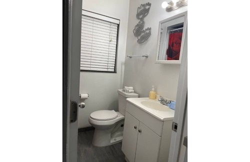 Parkside Apartment | Trendy pads in the heart of Hollywood # F