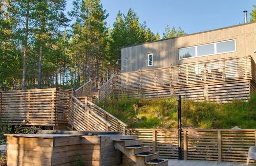 Torsby House | Tretoppen - Ny moderne hytte, Unike Finnskogen