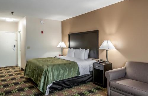 Read Boulevard East Hotel | Trident Inn & Suites New Orleans
