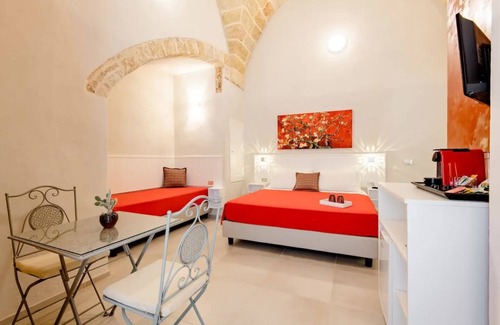 Tuglie Bed & Breakfast | Triple room Nine Crosses