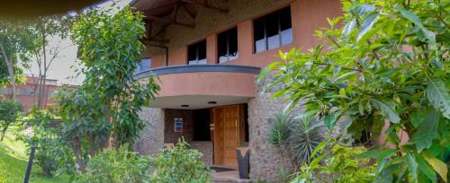 Ibadan Hotel | Trois Ore Residences & Green Earth Bistro