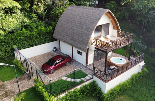 Anapoima Cabin | Tropical Paradise, Deluxe duplex cabin nestled in the majesty of the mountains