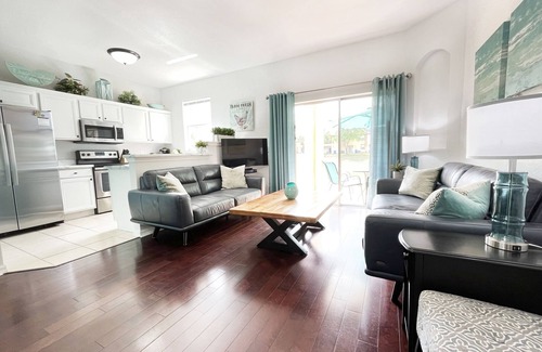 Regal Palms House | TROPICAL RESORT! Lazy River Water Slide +more! 4 BED/3 BATH