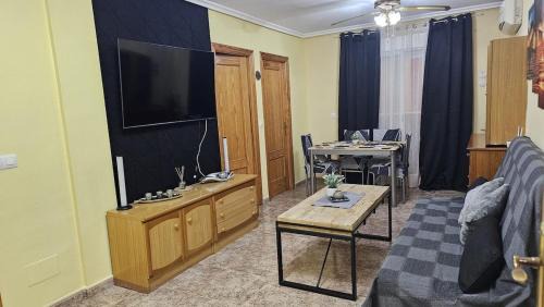 Molino del Chirrete Apartment | Tropicana Holiday Home