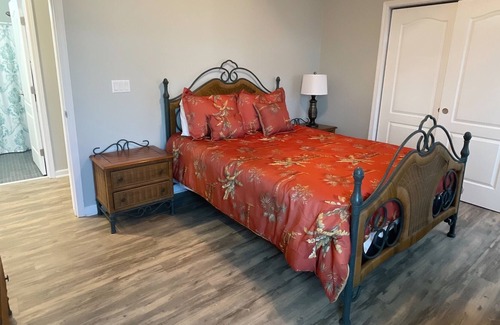 Suwannee House | Trout Key Suwannee River front at the Gulf in Suwannee Town