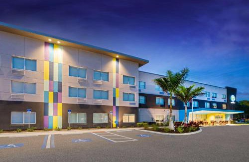 Braden River Hotel | Tru By Hilton Bradenton I-75, FL