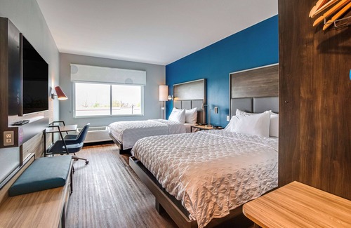 Clarksville Hotel | Tru by Hilton Clarksville, TN