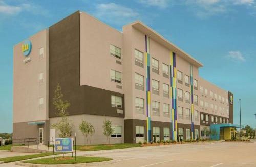 Lafayette Hotel | Tru by Hilton Lafayette River Ranch