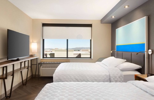 Las Vegas Hotel | Tru by Hilton Las Vegas Airport, NV