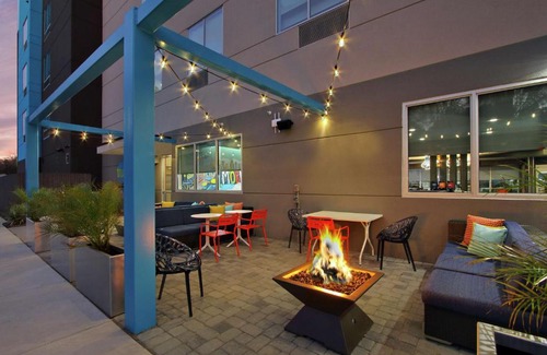 Mobile Hotel | Tru By Hilton Mobile