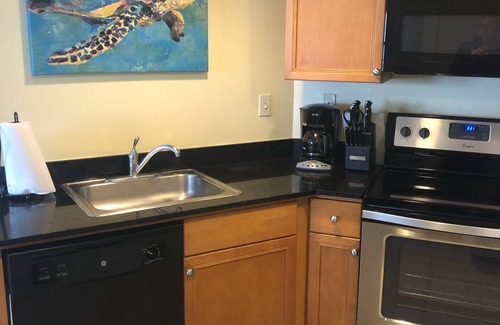 Belle Vista Condo | TRUE GULF FRONT CONDO 301 100% DIRECT BEACH & GULF VIEWS NEW EVERYTHING Clean!