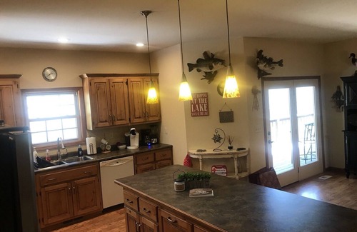 Warsaw Cabin | Truman Lake Vacation Home on 10 Acres, Borders Public Ground