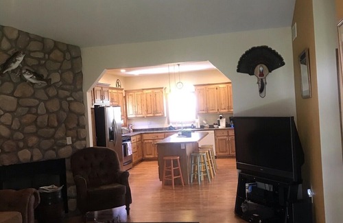 Warsaw Cabin | Truman Lake Vacation Home on 10 Acres, Borders Public Ground