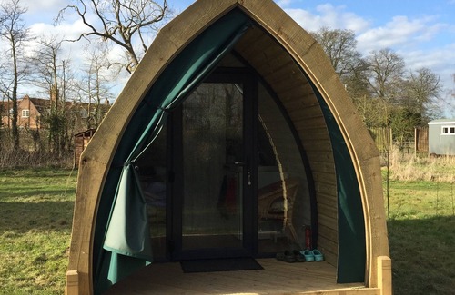 Beccles Cabin | Try a 'Winter Warmer' - all year round, fully insulated and under-floor heated