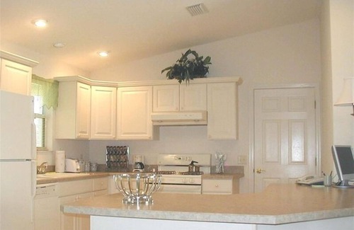 Chatham House | Try B4 you Buy,Cart,Extra Clean, Golf, Pickleball, Pools,Music & Dancing Nightly