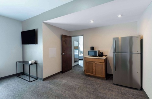 Tallahassee Hotel | TRYP by Wyndham Tallahassee North I-10 Capital Circle