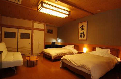 Matsumoto Hotel | Tsuki no Shizuka