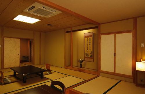Matsumoto Hotel | Tsuki no Shizuka