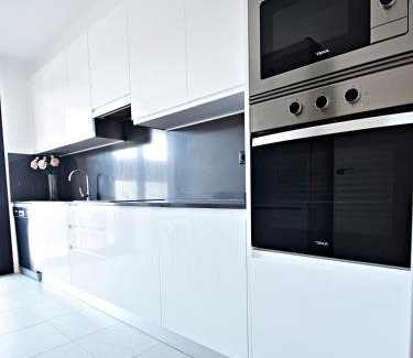 Portonovo Apartment | Tu oasis con piscina en Portonovo Sanxenxo