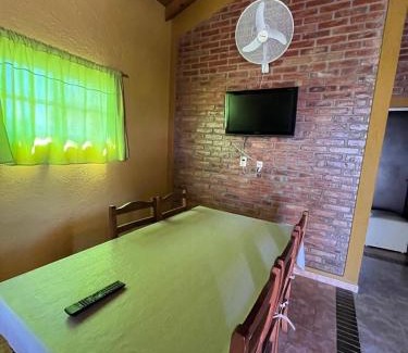 Miramar Apartment | Tu refugio en Miramar con pileta y parrilla