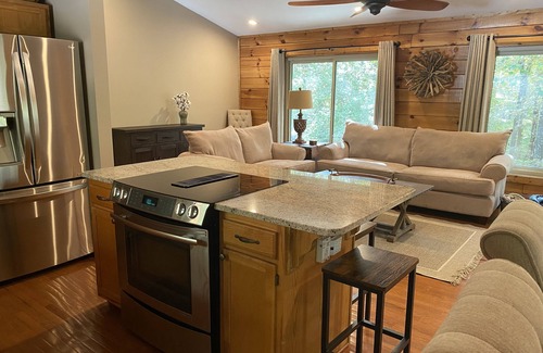 Bynum Cabin | Tucked In The Woods