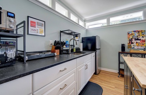 Tucker Apartment | Tucker Retreat with Fire Pit