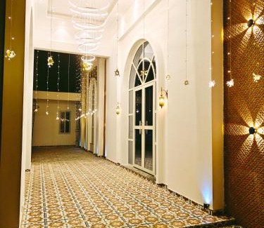 Mau Hotel | Tulsi Resort Chitrakoot