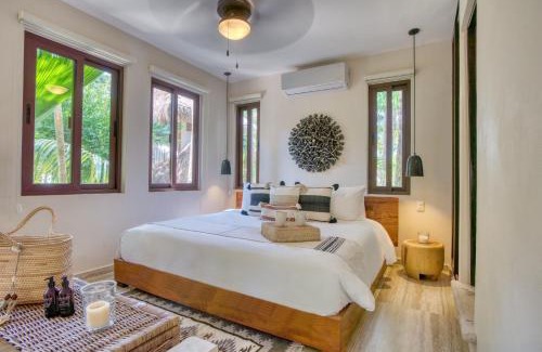 Soliman Bay Hotel | Tulum Luxury Collection