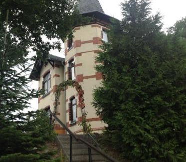 Oelsnitz Apartment | Turmvilla Vogtland