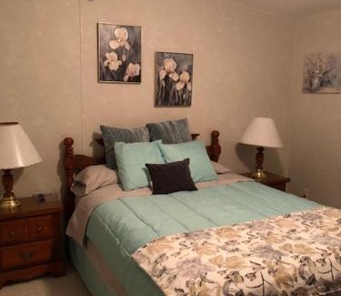 Weeki Wachee Gardens House | Turtle Cove on Weeki Wachee Florida