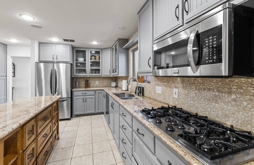 Kerrville House | Turtle Creek House, 4 Bedrooms, 5 Bathrooms, only 8 miles south of Kerrville.