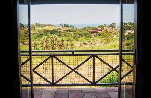 Port Edward Apartment | Tuscan Hotel Apartment