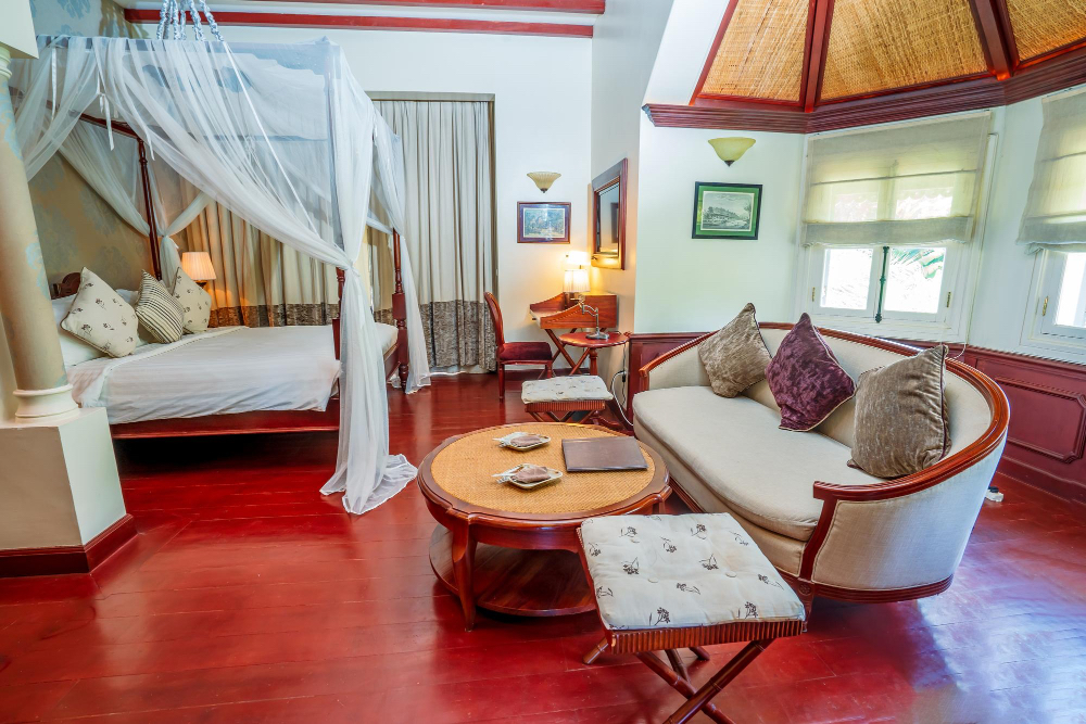 Capannori Villa | Tuscan Villa exclusive use of private pool A/C Wifi Villa Briciola