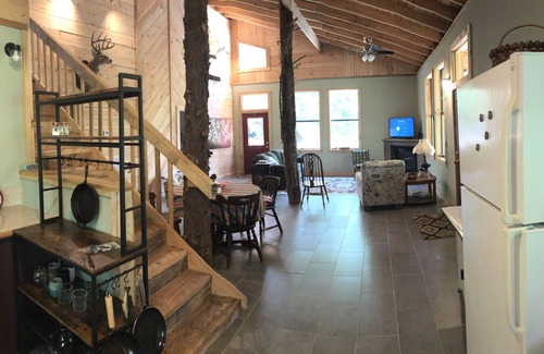 Jasper Cabin | Twin Cedars Cabin in the Woods! Birders paradise near Sipsey and Bankhead