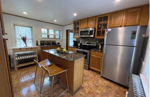 Ellenville House | Twin Creeks, Our Waterfront Catskills Retreat