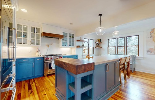 Myrtle Grove House | Twin Tides Intracoastal waterway cottage w/views of the ocean private dock &more