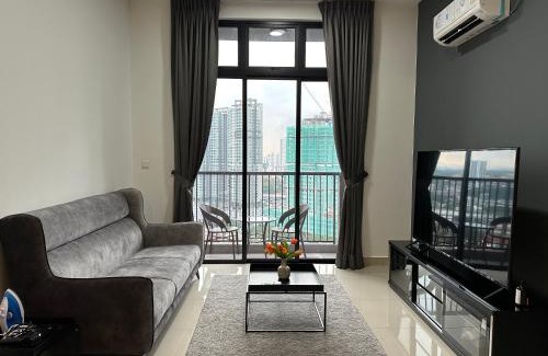 Central District Apartment | Twin Tower 3BR 6Pax 2min walk to Ciq by Hauz Cinta
