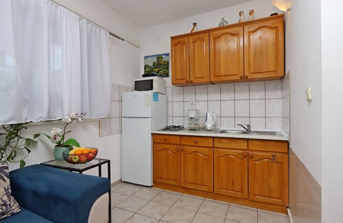 Bakar Apartment | Two bedroom apartment with air-conditioning Bakar, Rijeka (A-15553-a)