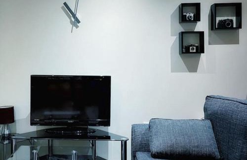 Castle Apartment | Two Bedroom Luxury Apt with film style