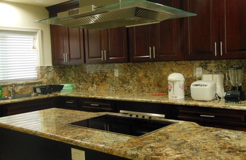 Kapolei House | Two bedroom ocean view home locates in the safe gated community of Kumulani.