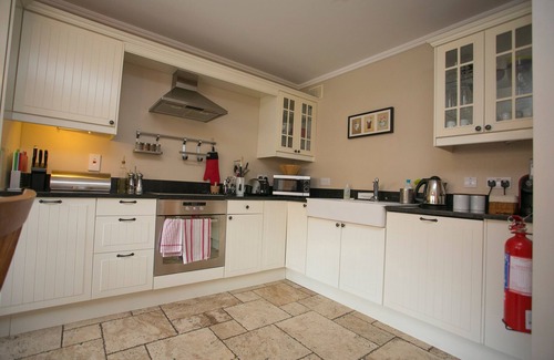 Lismullin Cottage | Two bedroomed cottage in a landscaped courtyard in the heart of Ireland's Ancient East region.