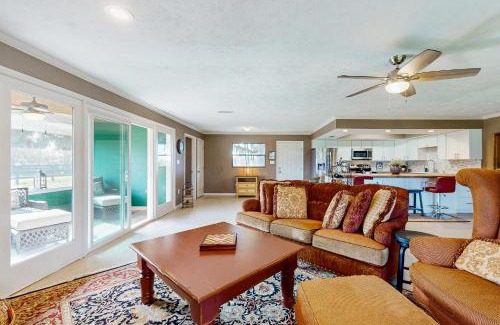 Micanopy House | Two Springs Farm Guesthouse A