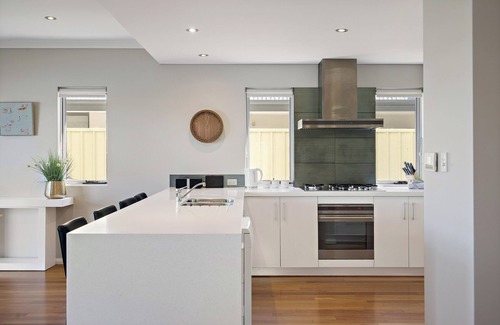 Dunsborough House | Two-Story Lakeview Retreat at Dunsborough Lakes