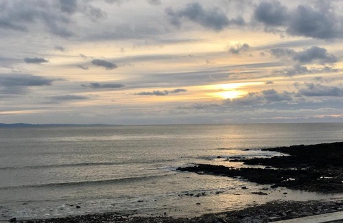 Tongwynlais Apartment | Ty Carreg Fach Staycation Cottage Cardiff