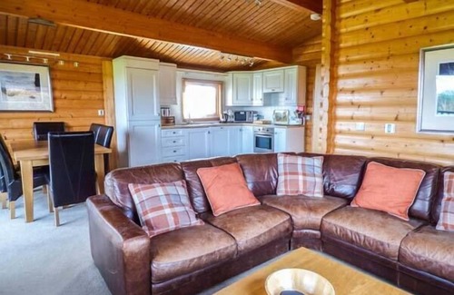 Haverfordwest Cottage | Ty Pren