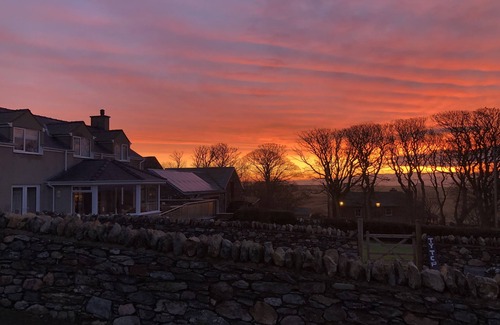 Llanfaethlu Cottage | Ty Top